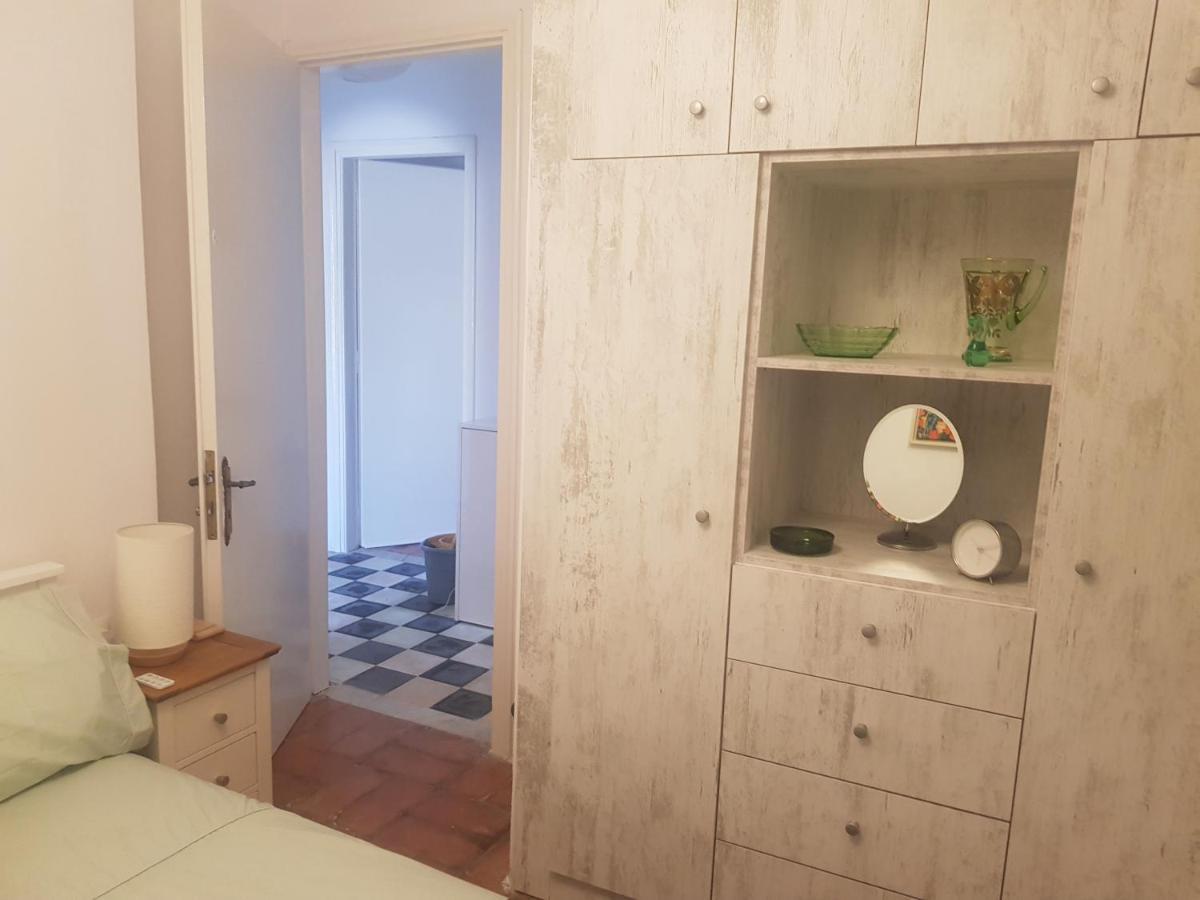 Appartement Dorinda à Agia Marina  Extérieur photo