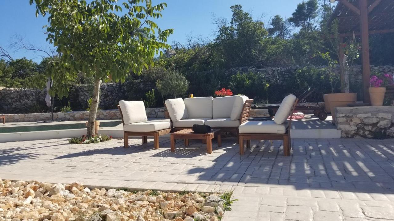 Appartement Dorinda à Agia Marina  Extérieur photo